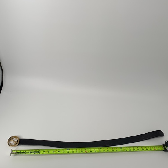 Gucci Authentic Black and Gold belt 💯 Authentic - Picture 10 of 12